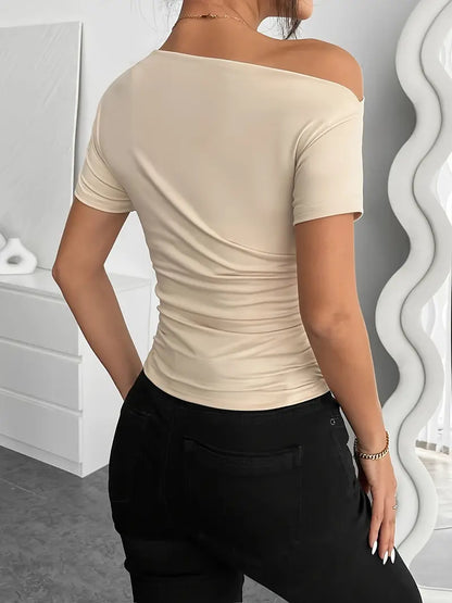 Mia | Slim-Fit Top
