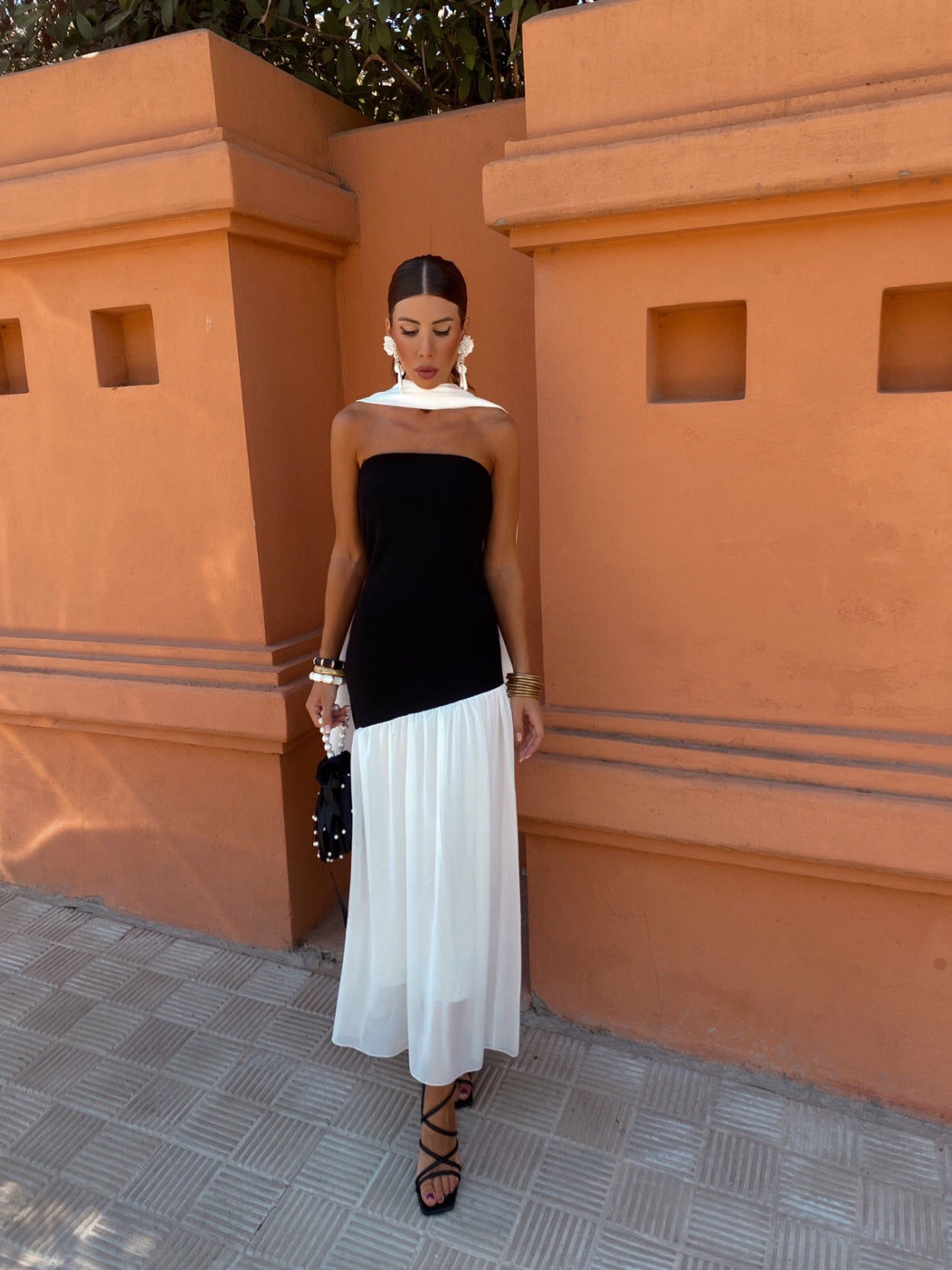 Mila | Chique Strapless Dress